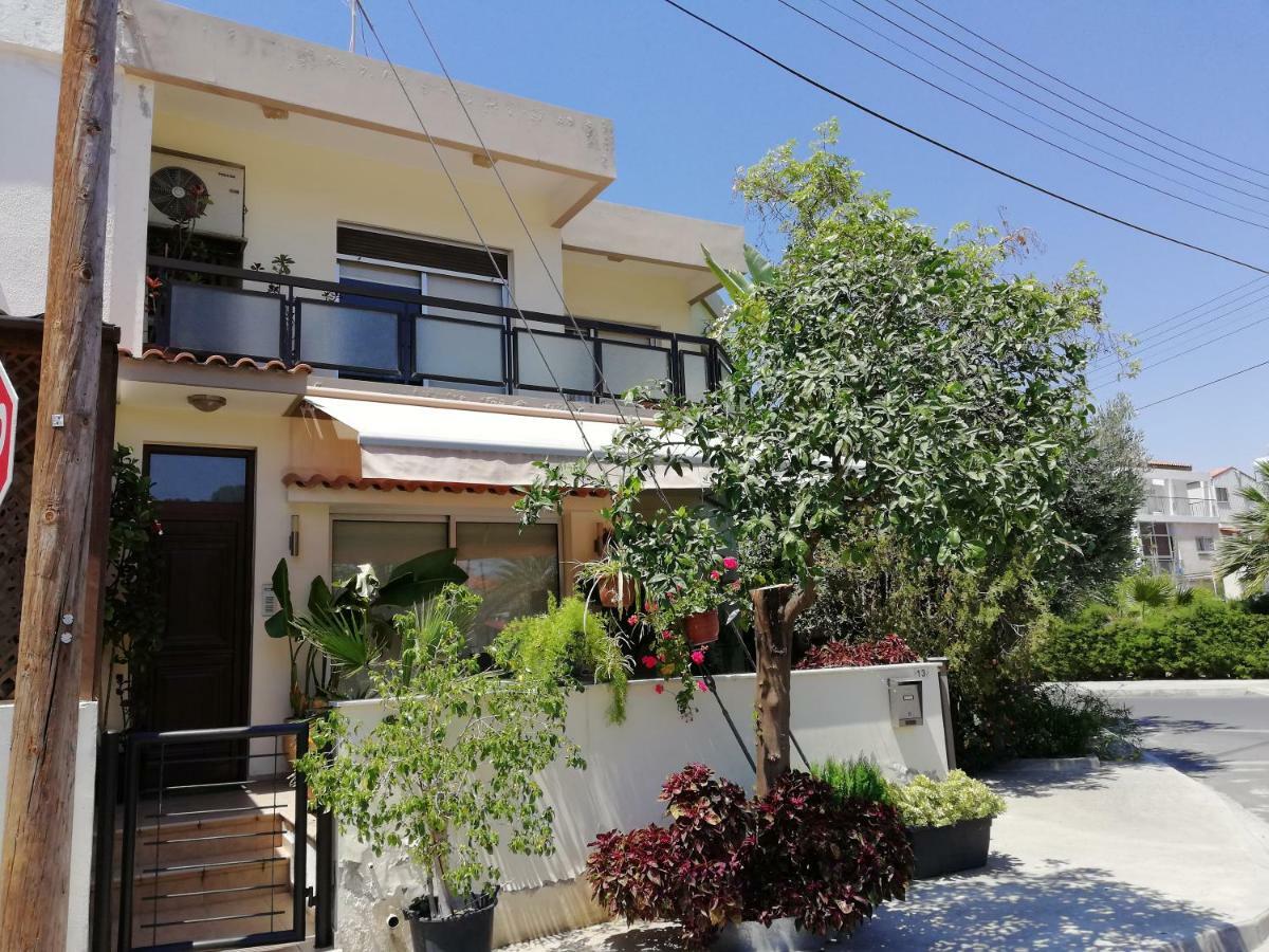 Family Nest In The Heart Of Limassol Villa Exterior photo